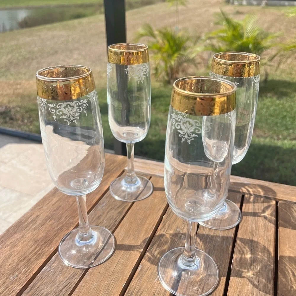 Set Of  4 Gold Rimmed Champagne Flutes- J Preziosi lavorato a mano